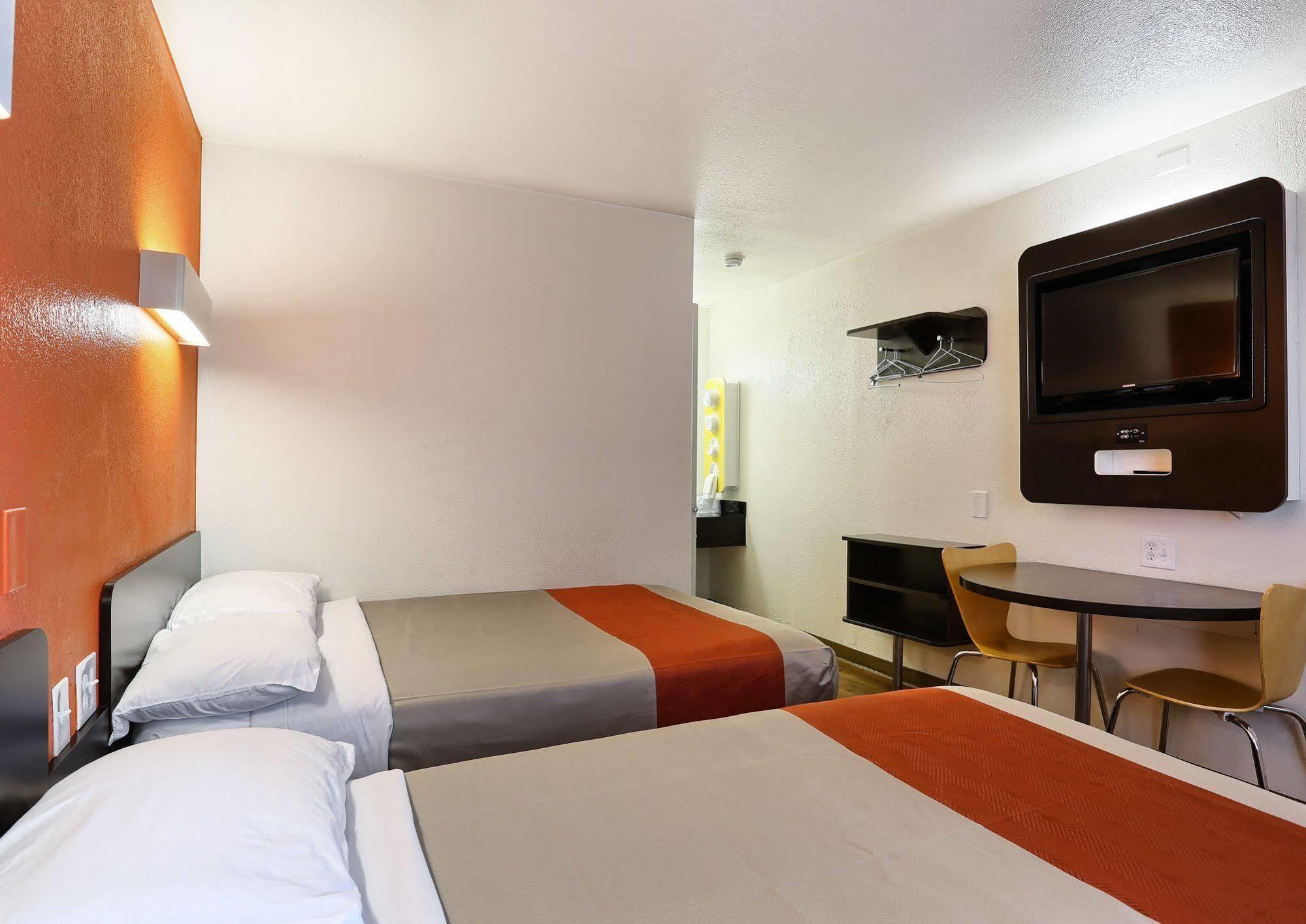 Super 8 By Wyndham Gasthof 2*